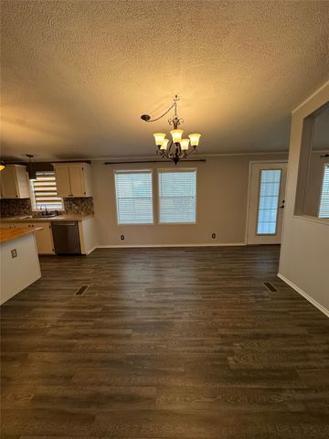 197 Private Road 4652, Rhome, TX 76078