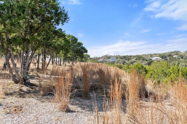 10 Thurman Bluff DR, Spicewood, TX 78669