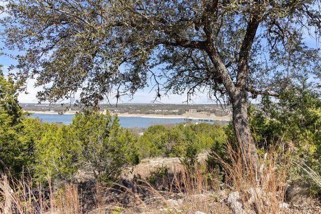 10 Thurman Bluff DR, Spicewood, TX 78669