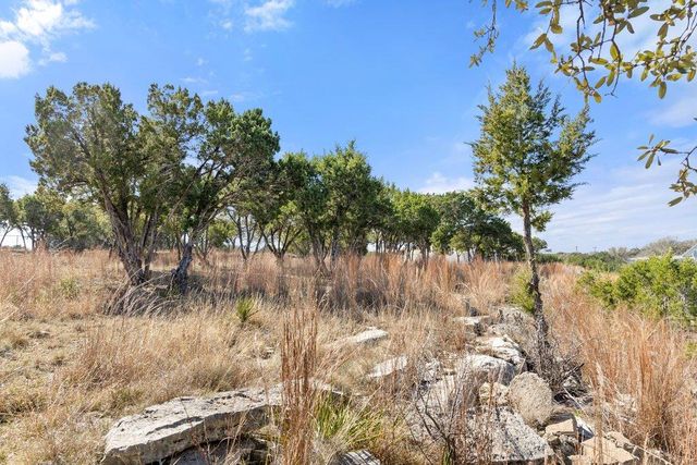 10 Thurman Bluff DR, Spicewood, TX 78669