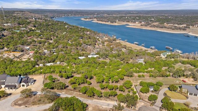 10 Thurman Bluff DR, Spicewood, TX 78669