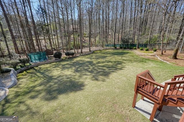 235 Oak Leaf Circle, Roswell, GA 30075