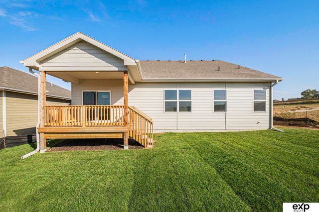 21707 McClellan Drive, Gretna, NE 68028