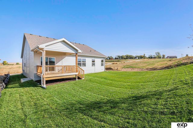 21707 McClellan Drive, Gretna, NE 68028