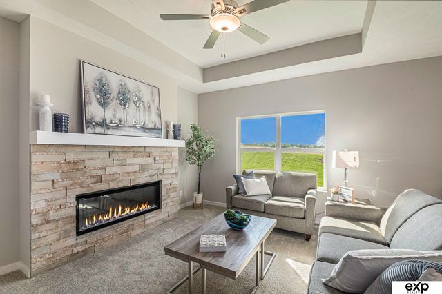 21707 McClellan Drive, Gretna, NE 68028