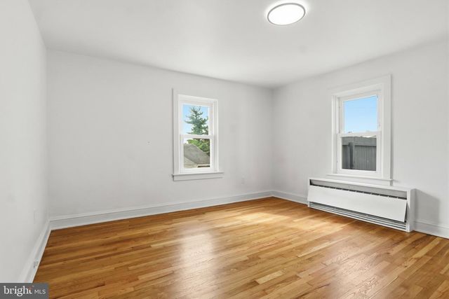 20 N EMIGS MILL RD, York, PA 17408
