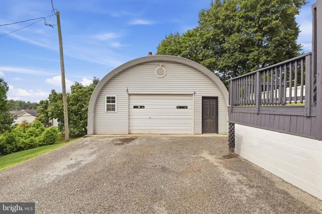 20 N EMIGS MILL RD, York, PA 17408