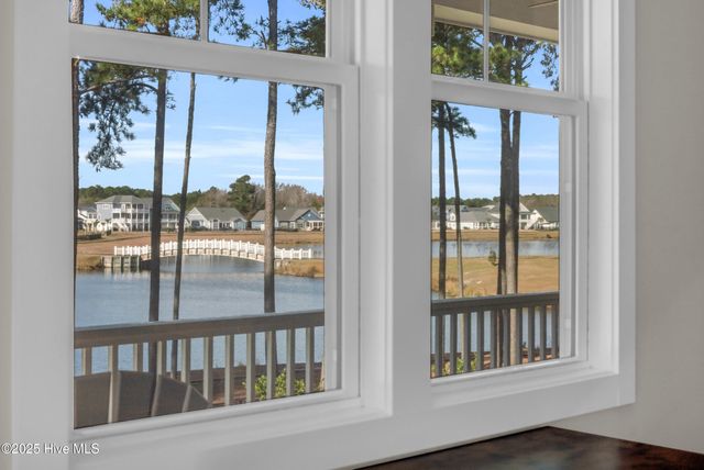 238 Spicer Lake Drive, Holly Ridge, NC 28445