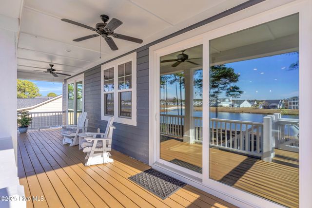 238 Spicer Lake Drive, Holly Ridge, NC 28445