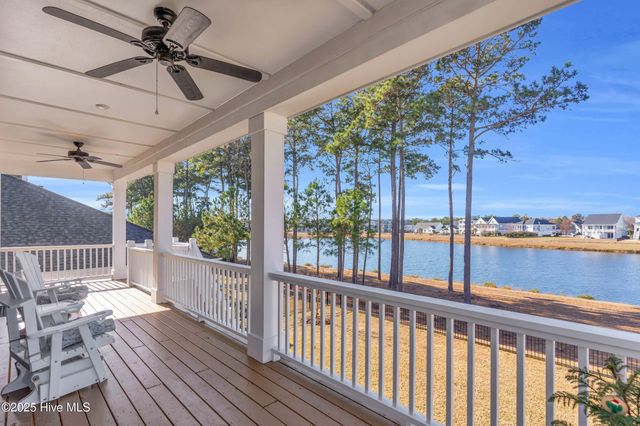 238 Spicer Lake Drive, Holly Ridge, NC 28445