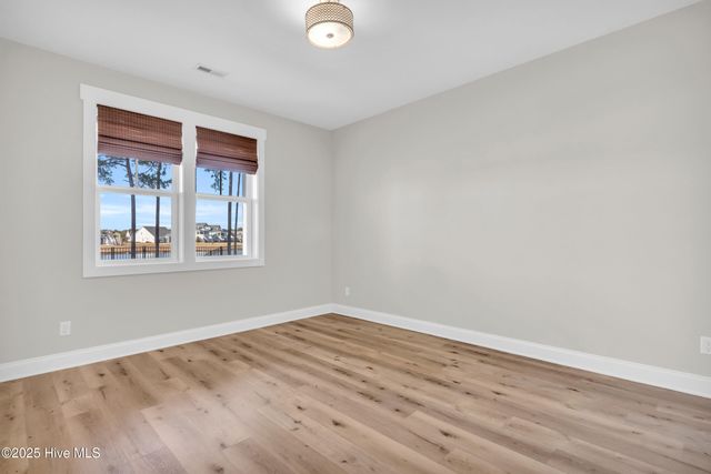 238 Spicer Lake Drive, Holly Ridge, NC 28445