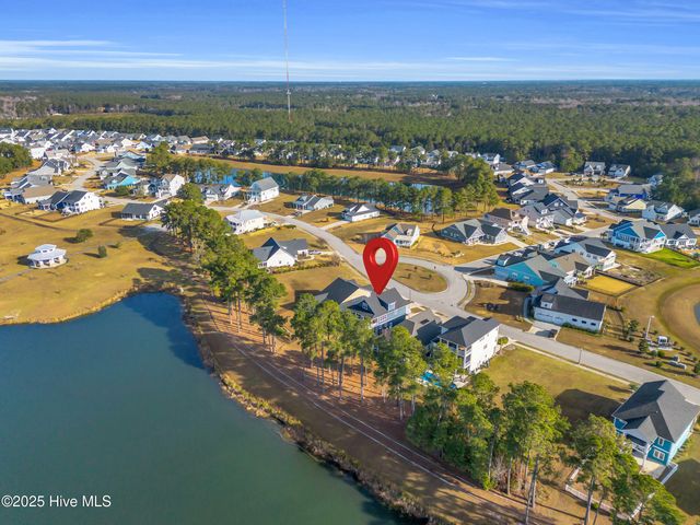 238 Spicer Lake Drive, Holly Ridge, NC 28445