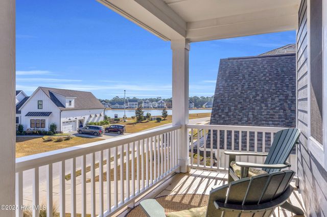 238 Spicer Lake Drive, Holly Ridge, NC 28445