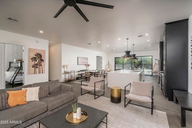 8417 E CACTUS Road, Scottsdale, AZ 85260