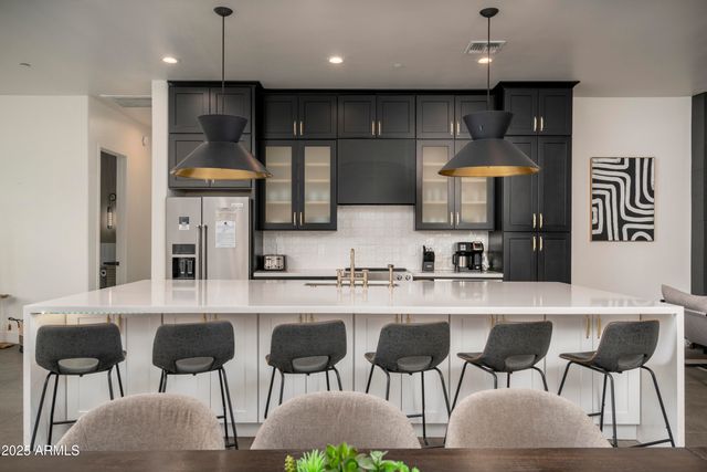 8417 E CACTUS Road, Scottsdale, AZ 85260