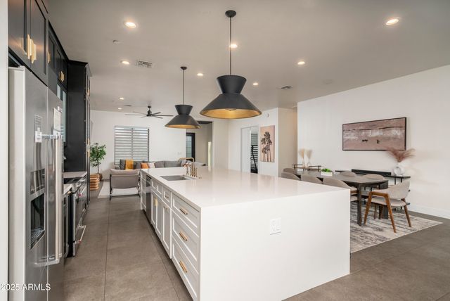 8417 E CACTUS Road, Scottsdale, AZ 85260