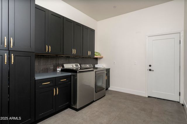 8417 E CACTUS Road, Scottsdale, AZ 85260