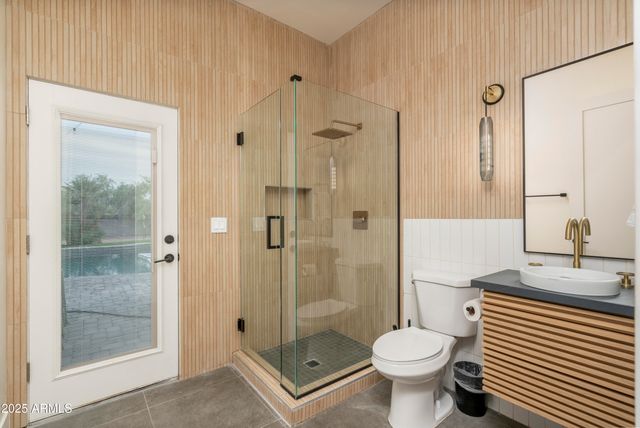 8417 E CACTUS Road, Scottsdale, AZ 85260