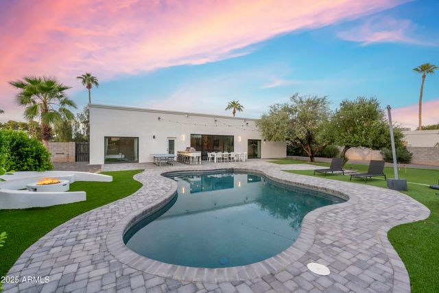 8417 E CACTUS Road, Scottsdale, AZ 85260