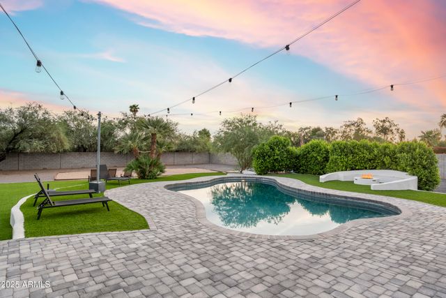 8417 E CACTUS Road, Scottsdale, AZ 85260