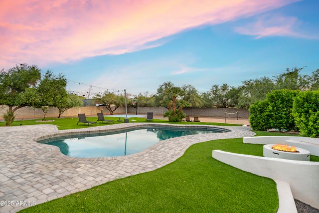 8417 E CACTUS Road, Scottsdale, AZ 85260