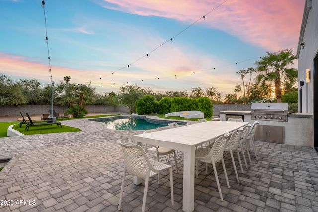 8417 E CACTUS Road, Scottsdale, AZ 85260
