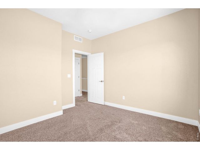 2933 Kansas Dr D, Fort Collins, CO 80525