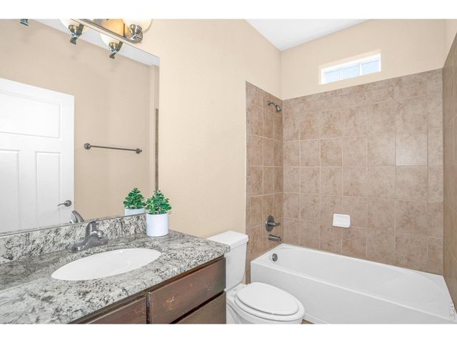 2933 Kansas Dr D, Fort Collins, CO 80525
