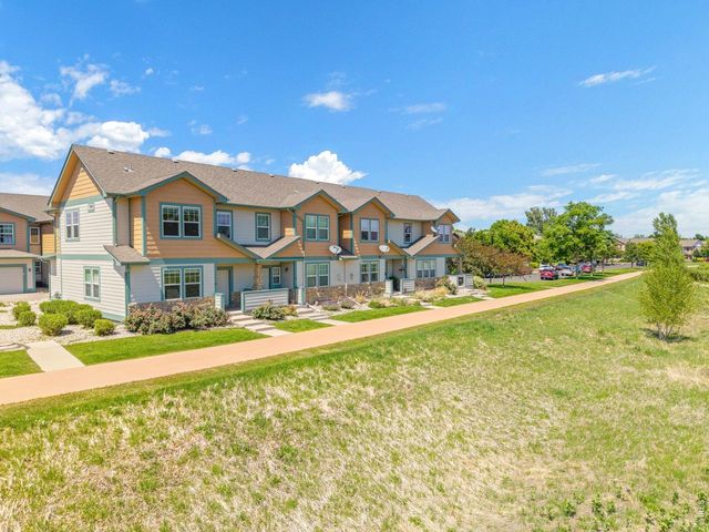 2933 Kansas Dr D, Fort Collins, CO 80525