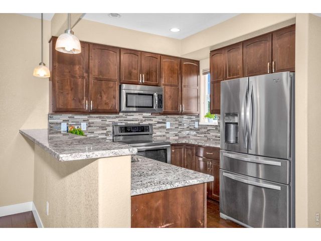 2933 Kansas Dr D, Fort Collins, CO 80525