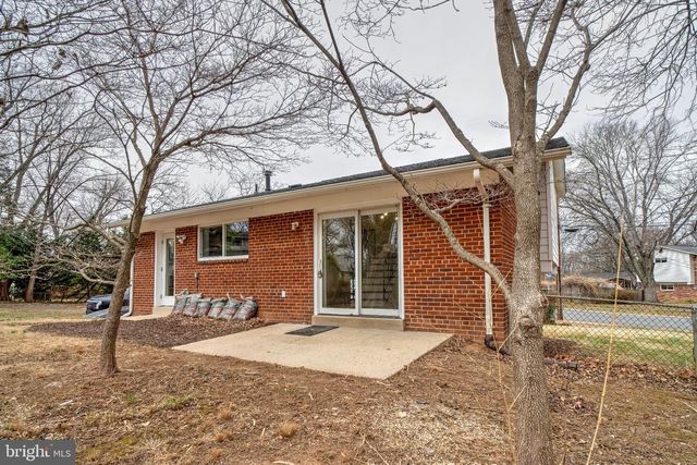 4233 LINDEN ST, Fairfax, VA 22030