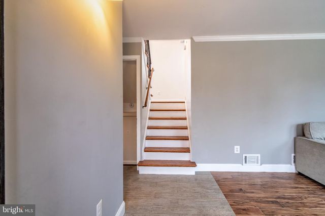 4233 LINDEN ST, Fairfax, VA 22030