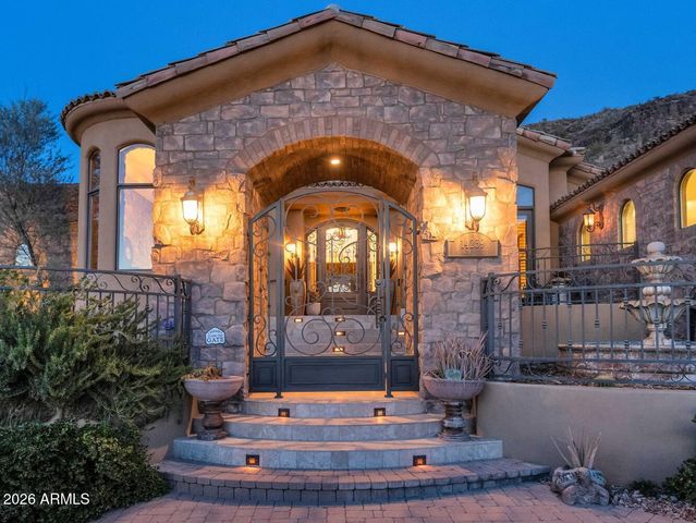 14239 S 14TH Street, Phoenix, AZ 85048