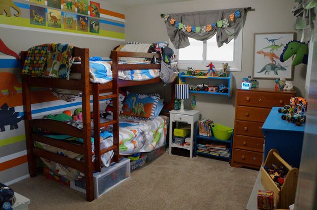 1005 South Drive S, Fargo, ND 58103