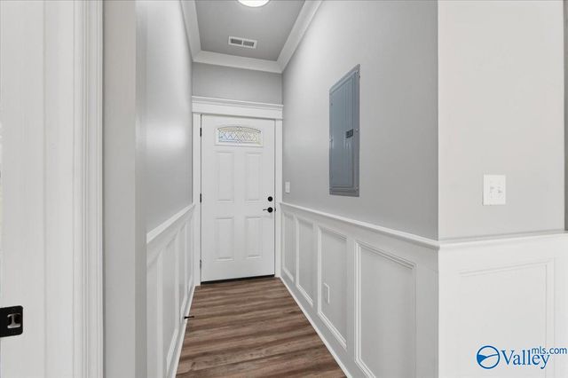 1727 Oakwood Avenue NE, Huntsville, AL 35811