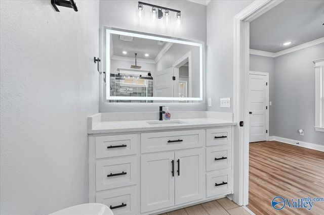 1727 Oakwood Avenue NE, Huntsville, AL 35811