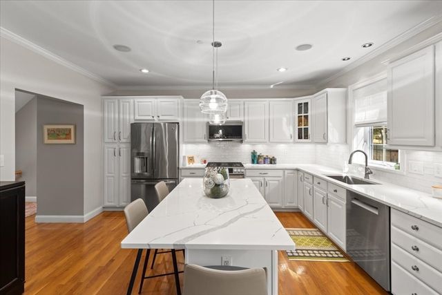 923 Lagrange St 0, Boston, MA 02132