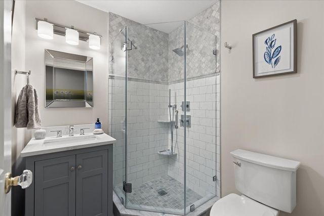923 Lagrange St 0, Boston, MA 02132