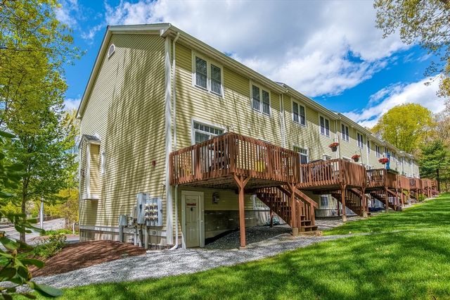 923 Lagrange St 0, Boston, MA 02132