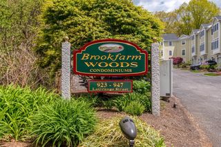 923 Lagrange St 0, Boston, MA 02132