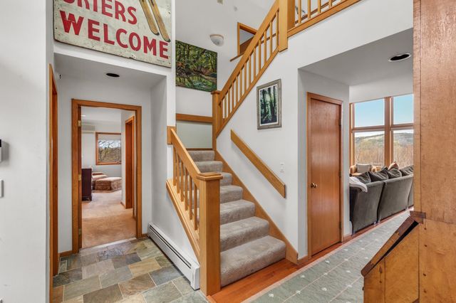 109 Mountainside Drive, Killington, VT 05751
