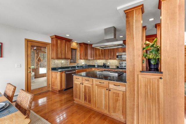 109 Mountainside Drive, Killington, VT 05751