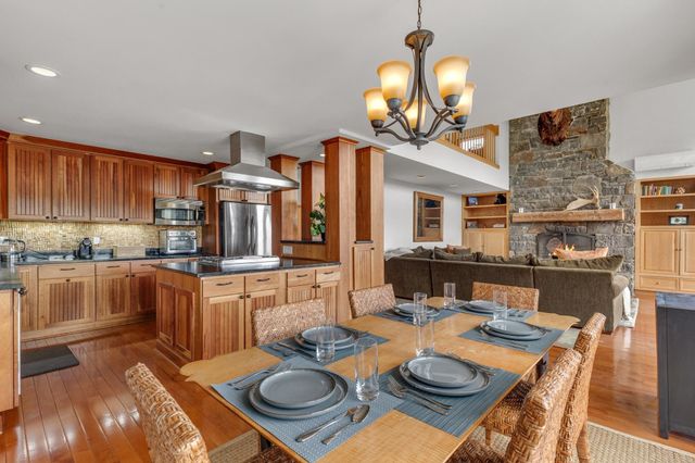 109 Mountainside Drive, Killington, VT 05751