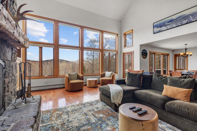 109 Mountainside Drive, Killington, VT 05751