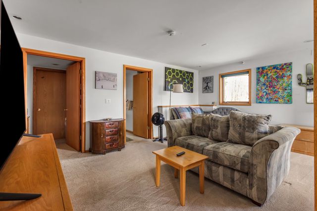 109 Mountainside Drive, Killington, VT 05751