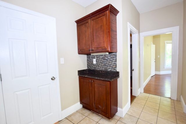 198 Reed St. 1, Rockland, MA 02370