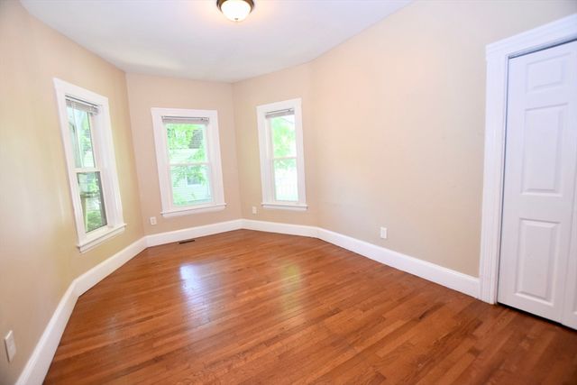 198 Reed St. 1, Rockland, MA 02370