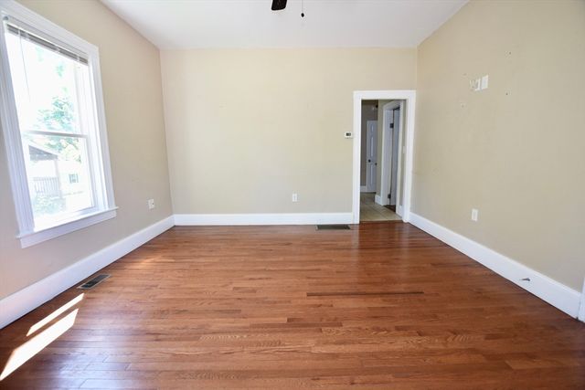 198 Reed St. 1, Rockland, MA 02370