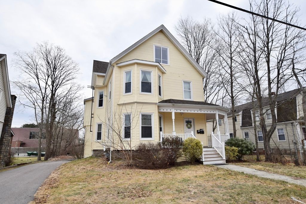 198 Reed St. 1, Rockland, MA 02370