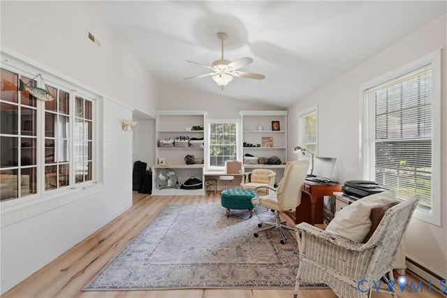 12600 Brook Ln, Chester, VA 23831